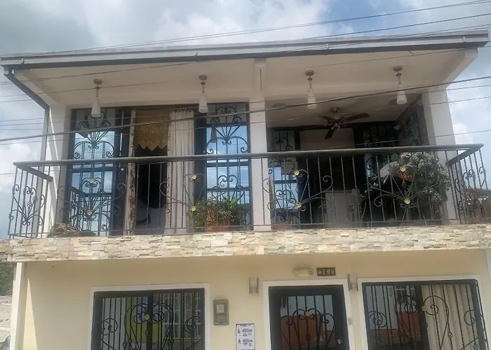 Los Andes Hostal
