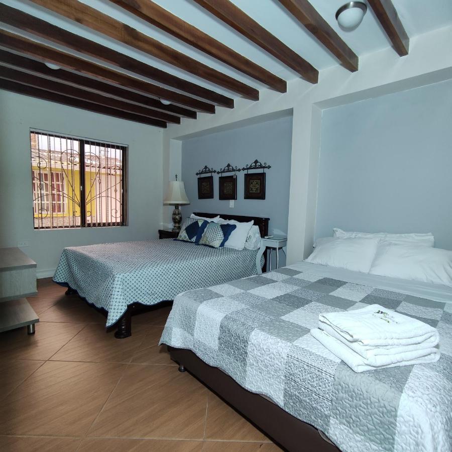 Habitación en casa particular Andes